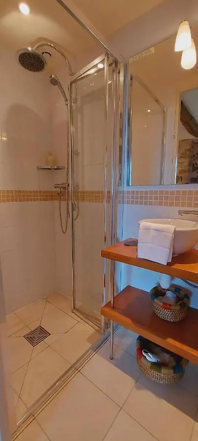 Le Mas De Rigoulac 5 Chambres D'Hotes & Spa Sur Reservation Bouyssounouse France
