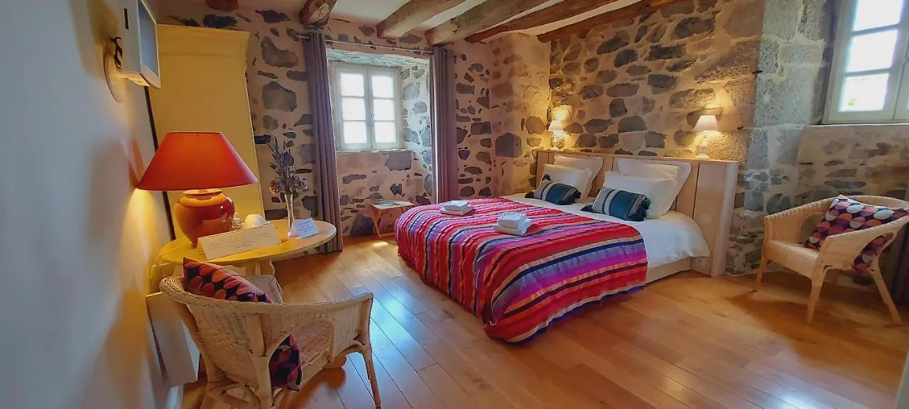 Le Mas De Rigoulac 5 Chambres D'Hotes & Spa Sur Reservation Bouyssounouse Bed & Breakfast
