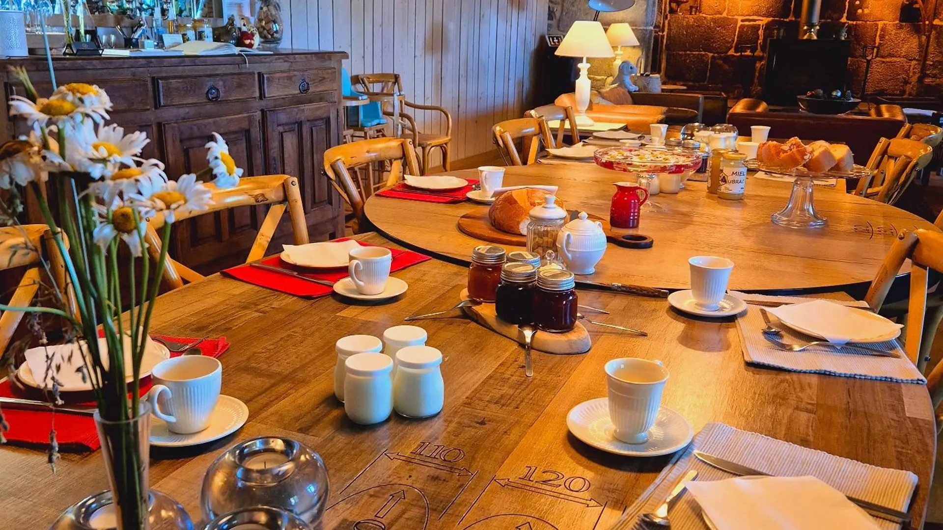 Guest house Le Mas De Rigoulac 5 Chambres D'Hotes & Spa Sur Reservation Table D Hotes Sauf Les Mercredis Et Les Dimanches Bouyssounouse France