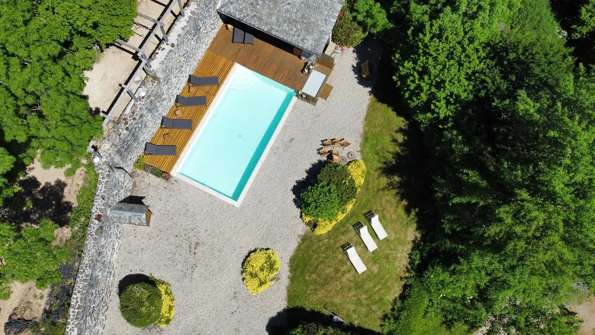 Le Mas De Rigoulac 5 Chambres D'Hotes & Spa Sur Reservation Table D Hotes Sauf Les Mercredis Et Les Dimanches Bouyssounouse 0*,  France