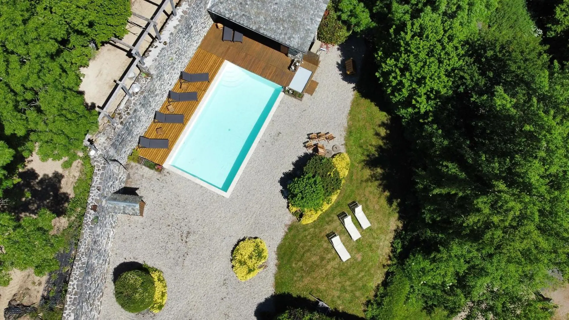 Le Mas De Rigoulac 5 Chambres D'Hotes & Spa Sur Reservation Table D Hotes Sauf Les Mercredis Et Les Dimanches Bouyssounouse Fransa