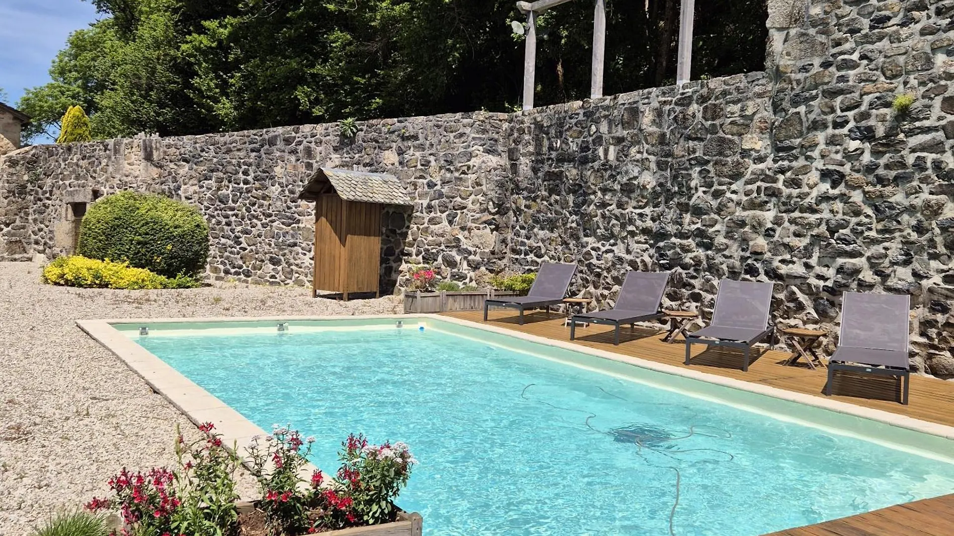Le Mas De Rigoulac 5 Chambres D'Hotes & Spa Sur Reservation Table D Hotes Sauf Les Mercredis Et Les Dimanches Bouyssounouse 0*,
