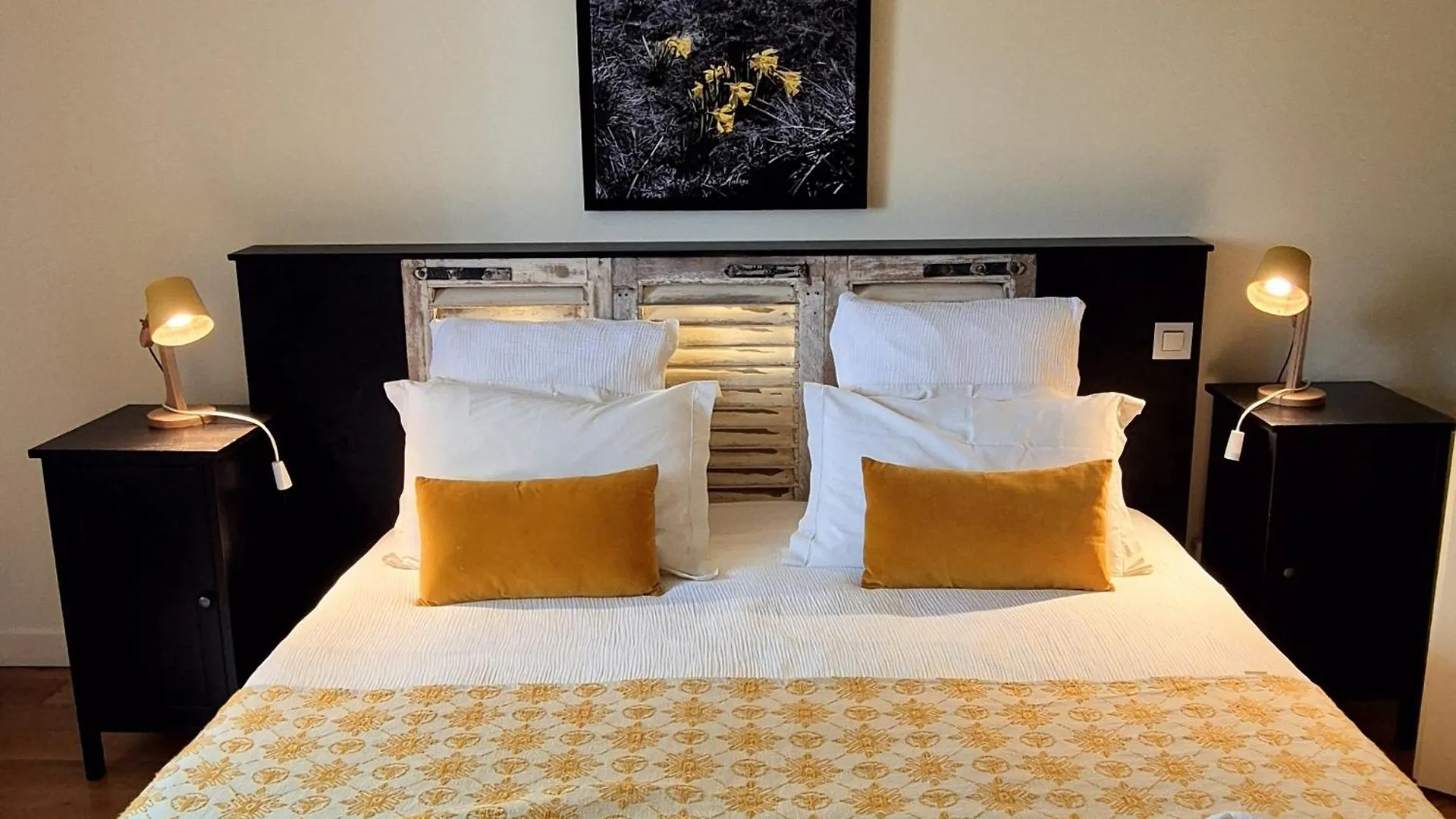 Le Mas De Rigoulac 5 Chambres D'Hotes & Spa Sur Reservation Table D Hotes Sauf Les Mercredis Et Les Dimanches Bouyssounouse Fransa